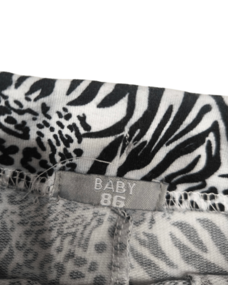 Markenlos Shorts Schwarz, Weiß, Pink Größe 86