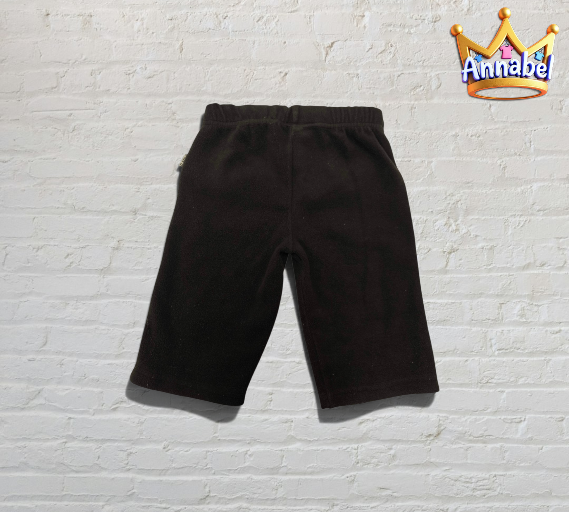 Annabel´s Second Style & Co. dunkelbraune Baby-Jogginghose in Größe 68 mit bequemem Gummibund für den Alltag